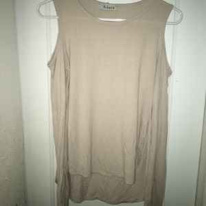 Cold shoulder top